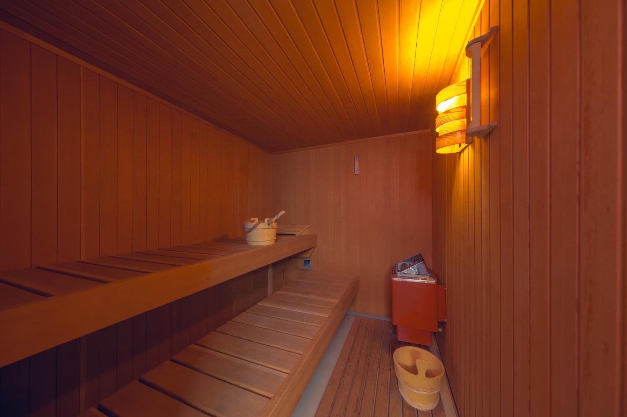 Smart Luxury - Private Gym, Hot Tub & Sauna Keflavik Bagian luar foto